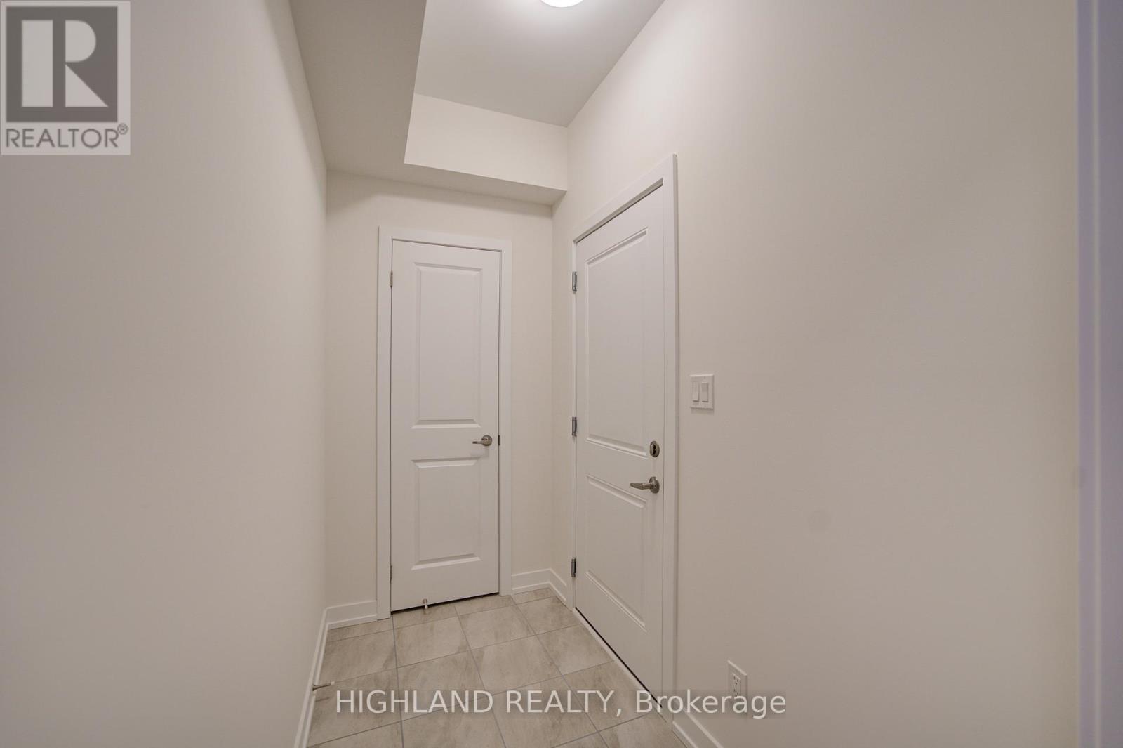1164 Dartmouth Crescent, Oakville, Ontario  L6H 7H5 - Photo 40 - W12439100