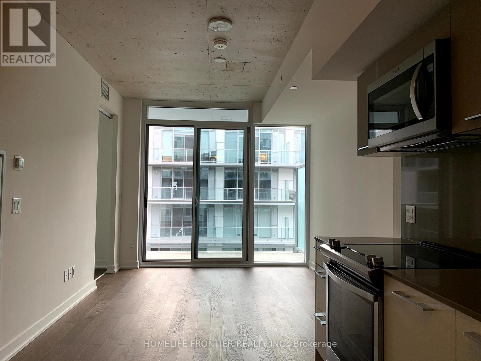 911 - 30 BASEBALL PLACE, Toronto, Ontario
