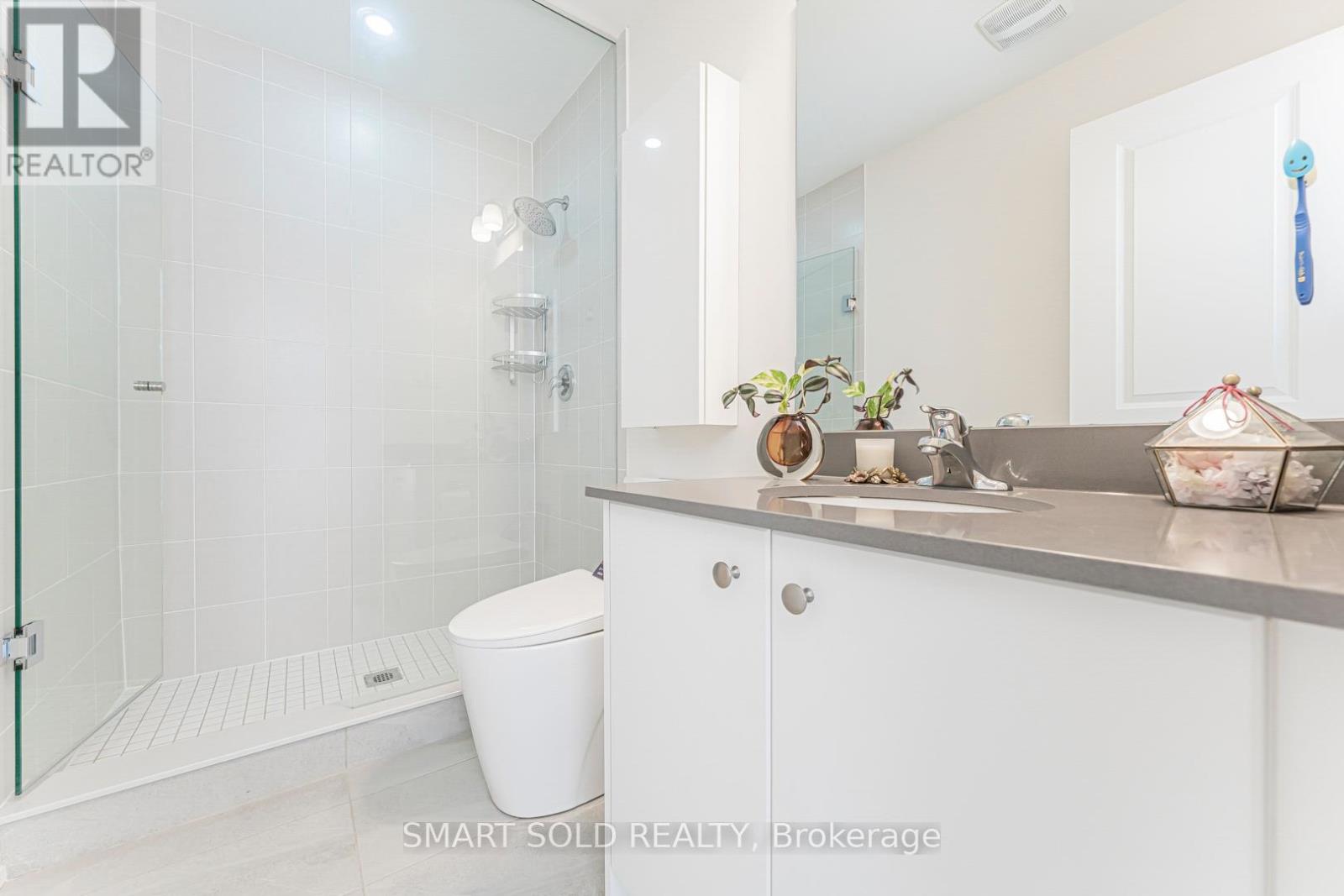 18 - 6 Sayers Lane, Richmond Hill, Ontario  L4E 1J4 - Photo 24 - N12446060
