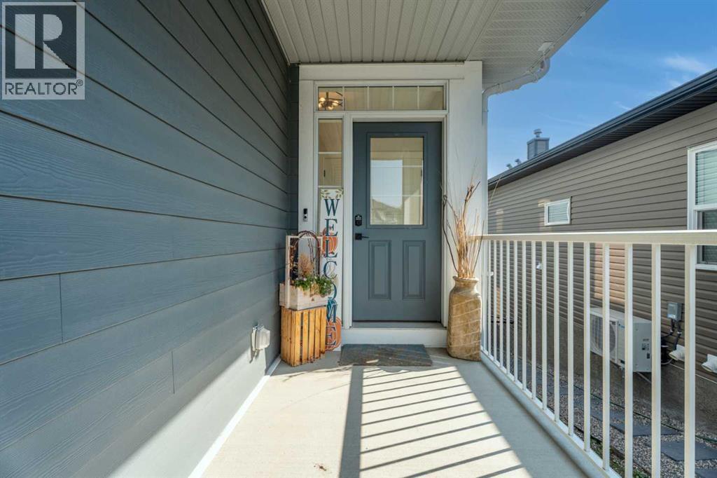 57 Ranchers Way, Okotoks, Alberta  T1S 4C8 - Photo 4 - A2256165