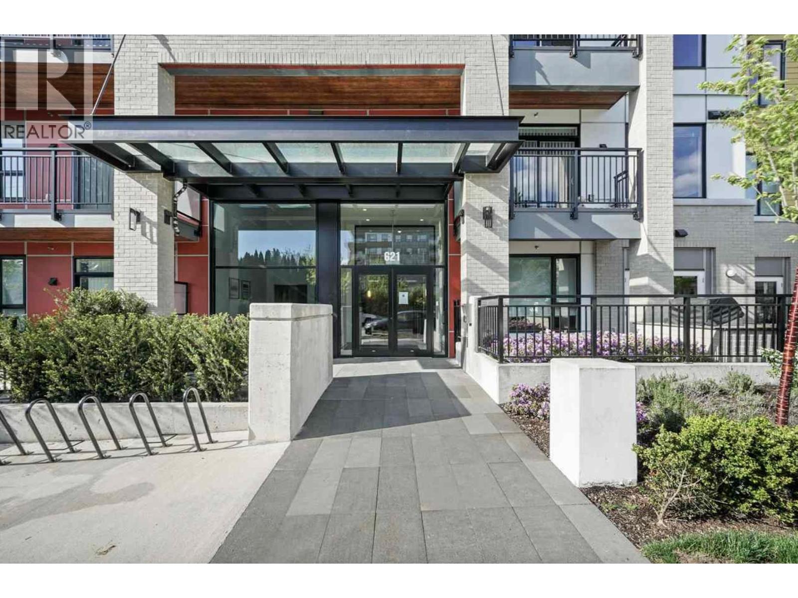 306 621 Regan Avenue, Coquitlam, British Columbia  V3J 0K1 - Photo 3 - R3042569