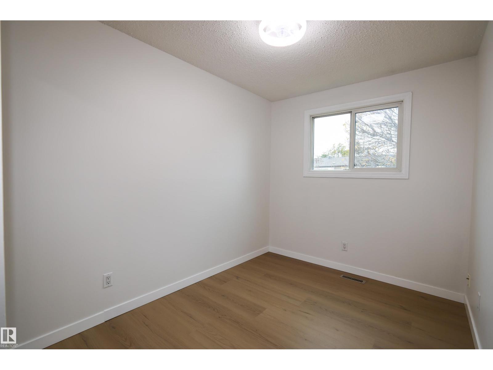 2577 135 Av Nw, Edmonton, Alberta  T5A 3S5 - Photo 13 - E4461097