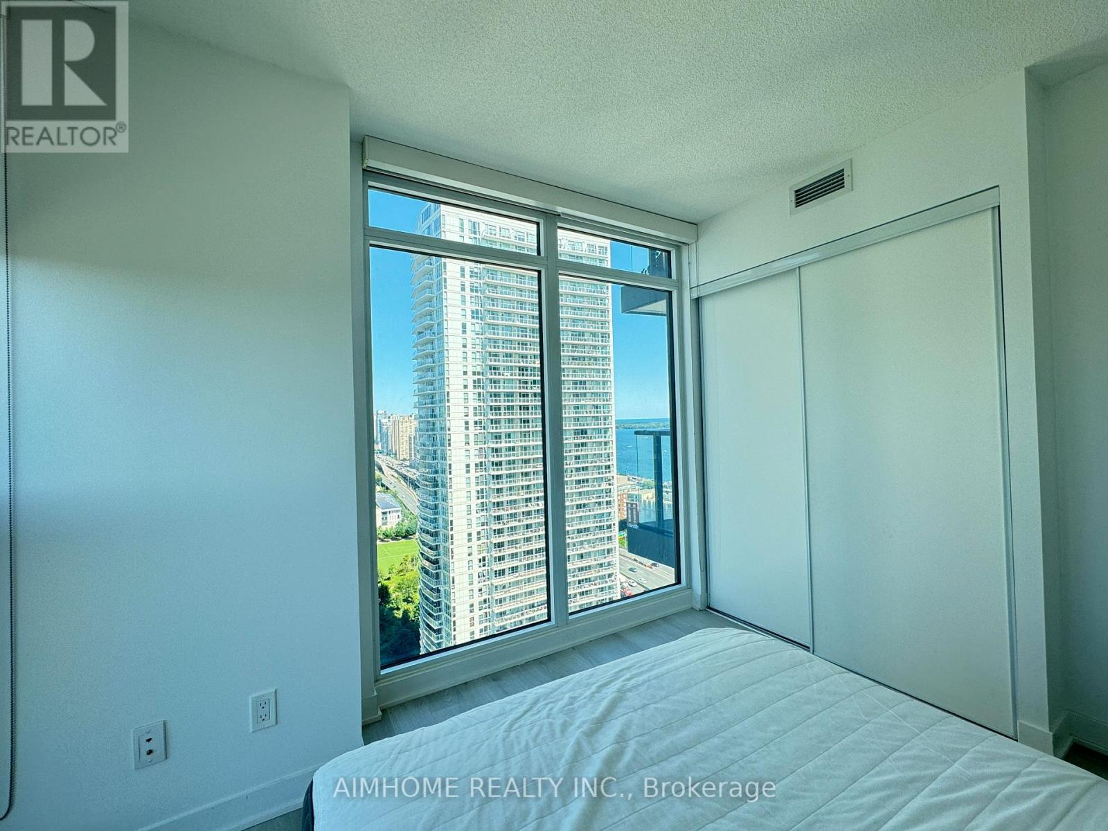 3109 - 70 Queens Wharf Road, Toronto, Ontario  M5V 0J2 - Photo 11 - C12448477