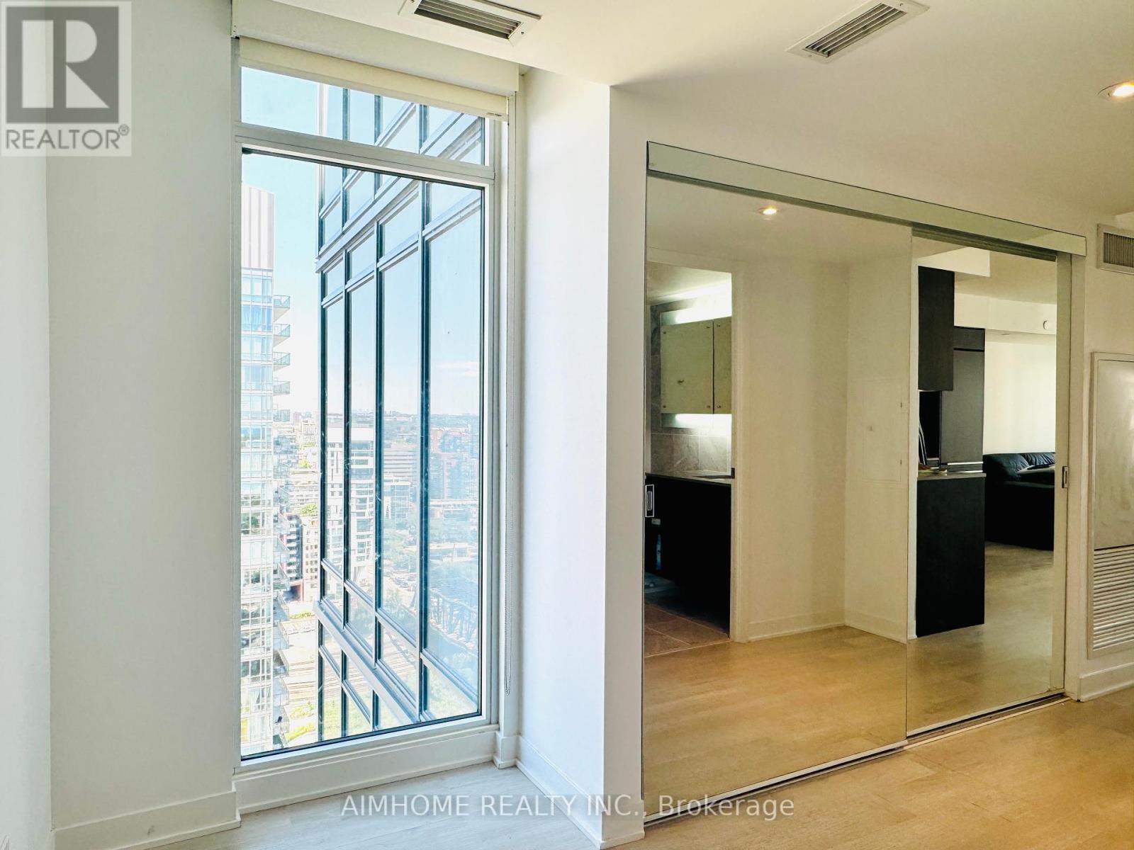 3109 - 70 Queens Wharf Road, Toronto, Ontario  M5V 0J2 - Photo 12 - C12448477