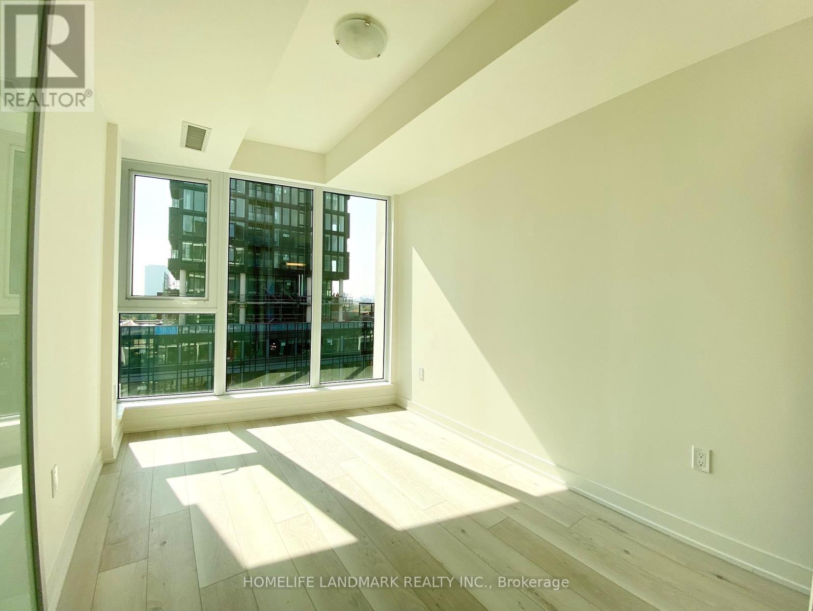 528 - 1 Kyle Lowry Road, Toronto, Ontario  M3C 0S6 - Photo 17 - C12448480