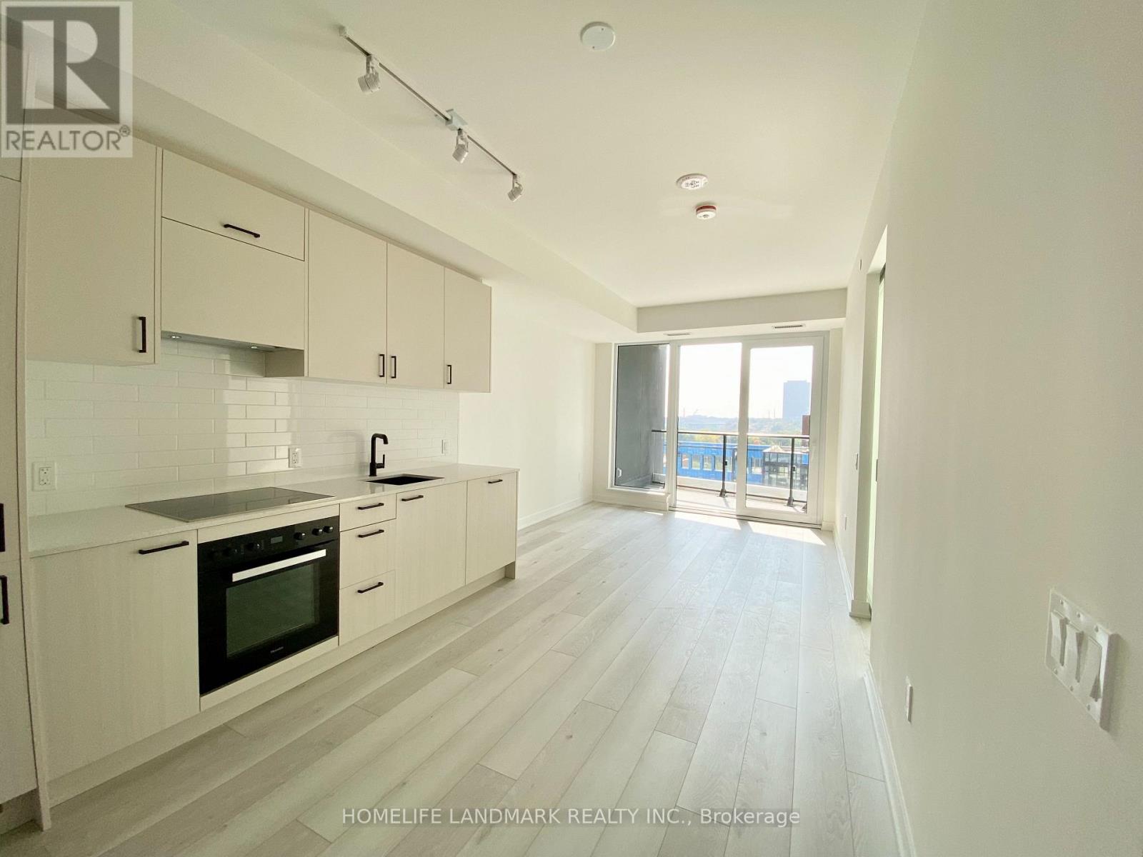 528 - 1 Kyle Lowry Road, Toronto, Ontario  M3C 0S6 - Photo 5 - C12448480