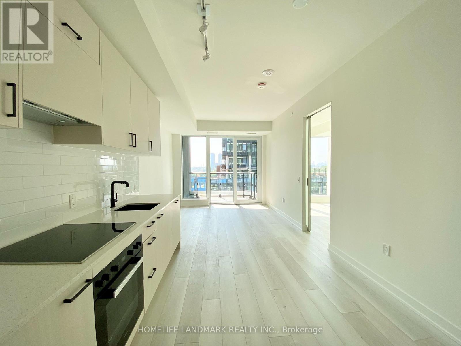 528 - 1 Kyle Lowry Road, Toronto, Ontario  M3C 0S6 - Photo 6 - C12448480