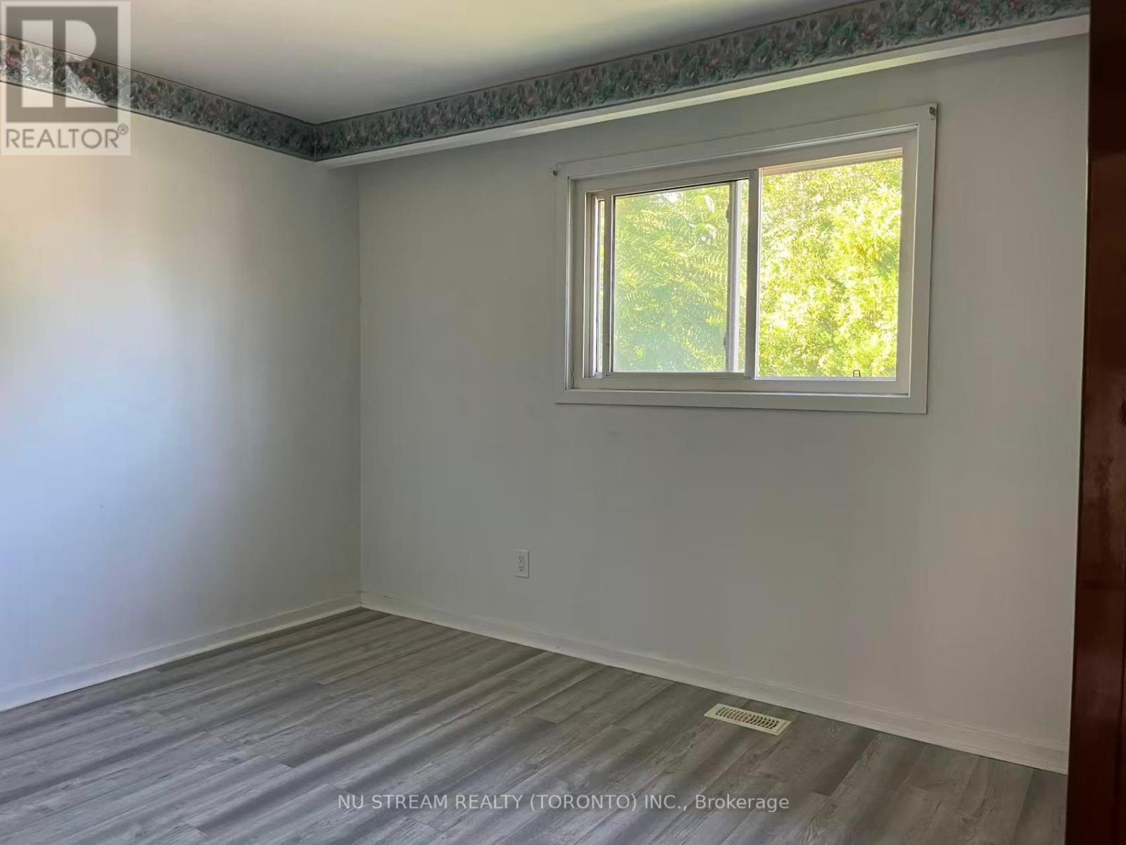 Upper Level - 48 Tidworth Square, Toronto, Ontario  M1S 2V3 - Photo 4 - E12448479