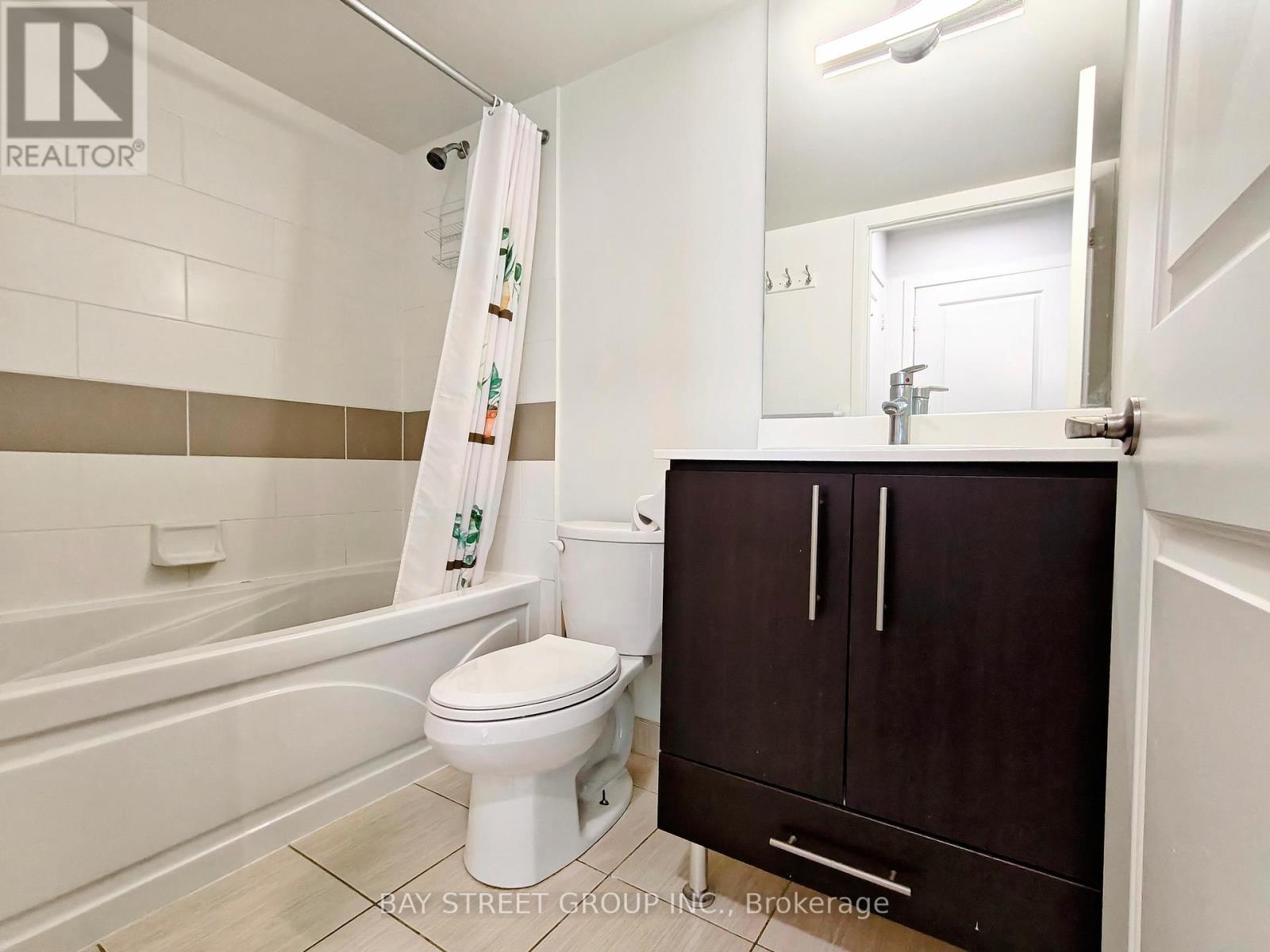 810 - 17 Anndale Drive, Toronto, Ontario  M2N 2W7 - Photo 21 - C12354812