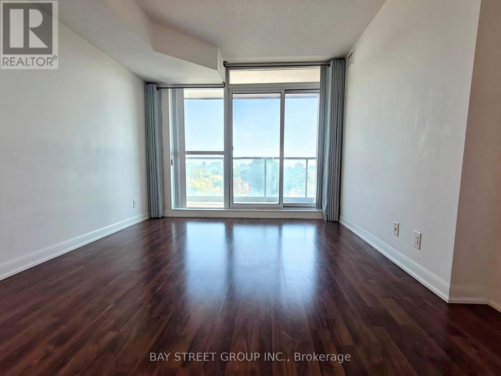 810 - 17 Anndale Drive, Toronto, Ontario  M2N 2W7 - Photo 13 - C12354812