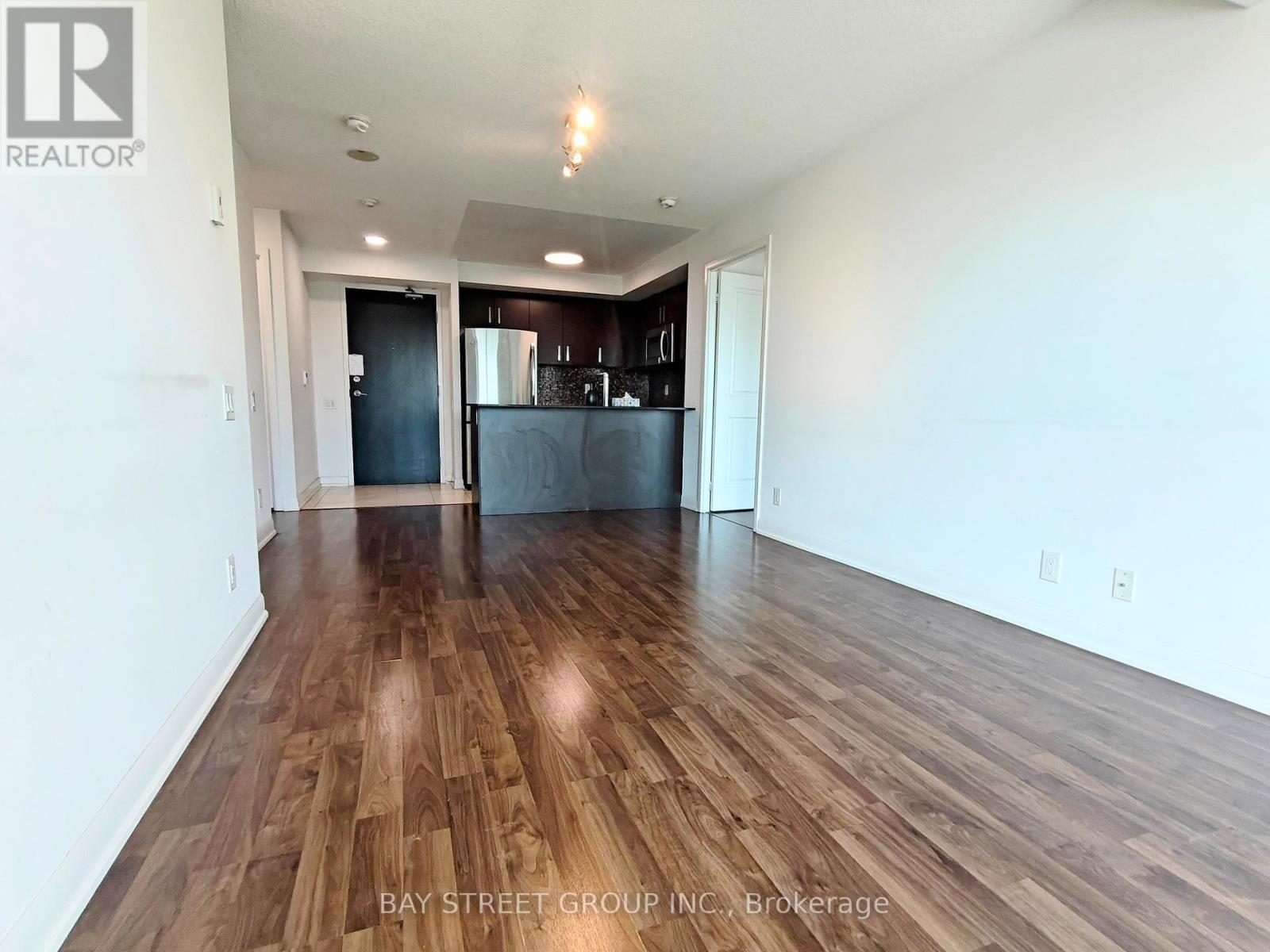 810 - 17 Anndale Drive, Toronto, Ontario  M2N 2W7 - Photo 8 - C12354812