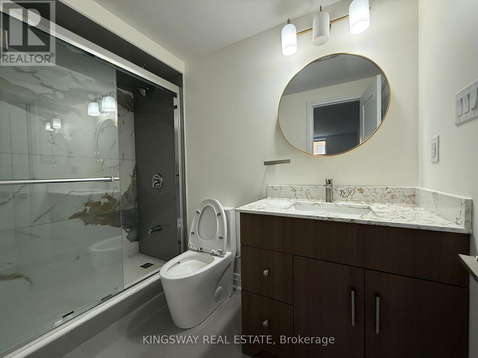 2111 Wilson Street, Innisfil, Ontario  L9S 0N8 - Photo 20 - N12448482