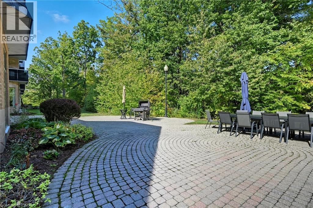 8111 Forest Glen Drive Unit# 524, Niagara Falls, Ontario  L2H 2Y7 - Photo 3 - 40777001