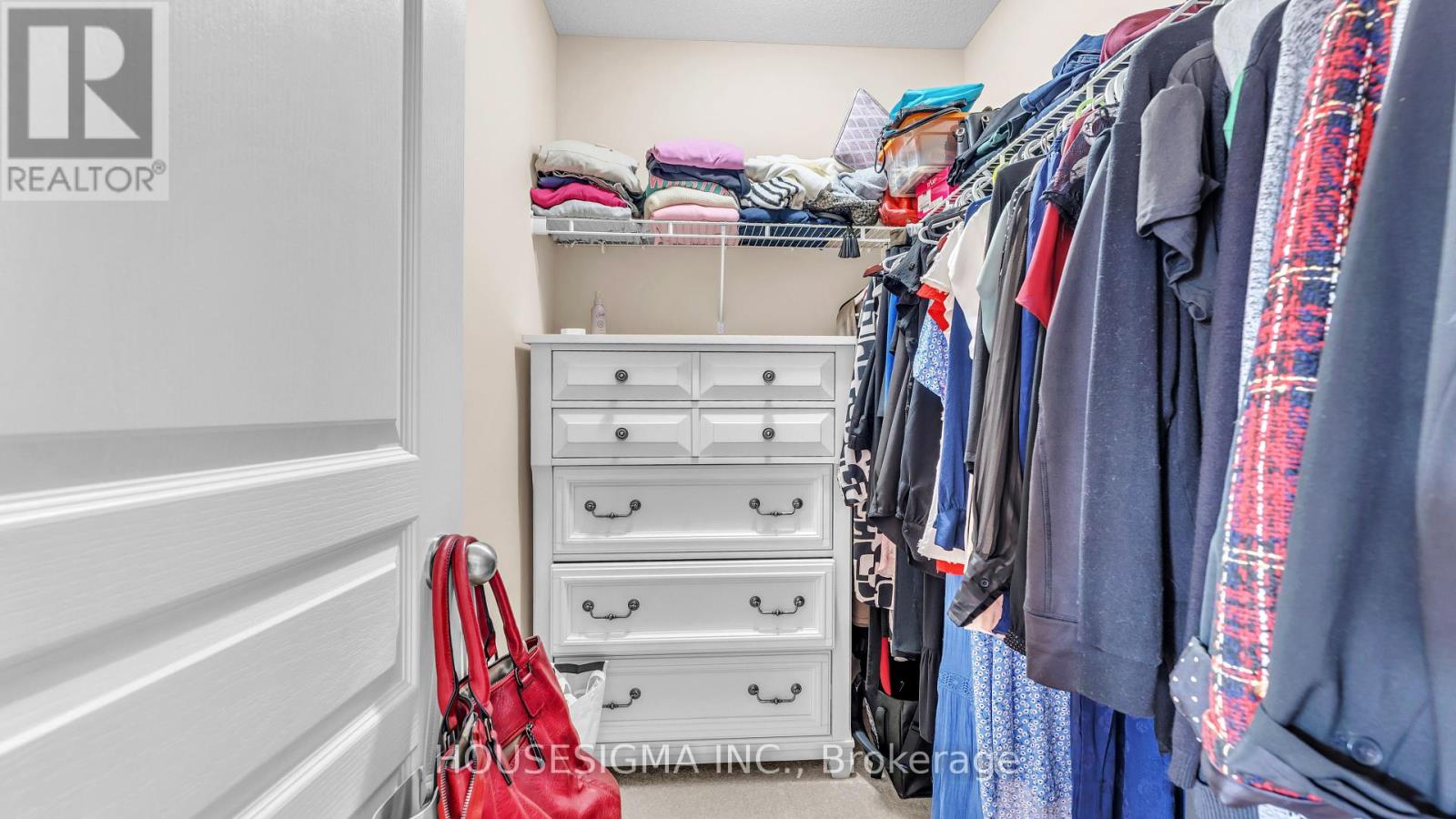 939 Silverfox Crescent, London North (North S), Ontario  N6G 5B6 - Photo 15 - X12448493