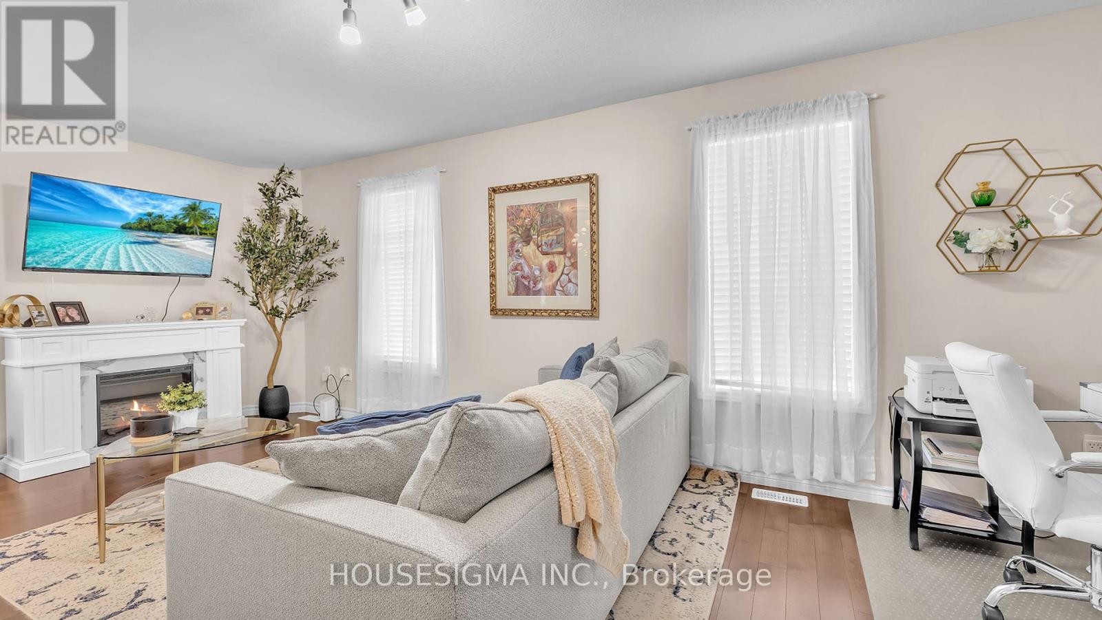 939 Silverfox Crescent, London North (North S), Ontario  N6G 5B6 - Photo 6 - X12448493