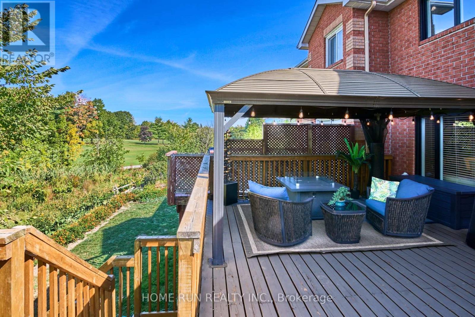 21 Longboat Court, Ottawa, Ontario  K2K 2T3 - Photo 3 - X12448489