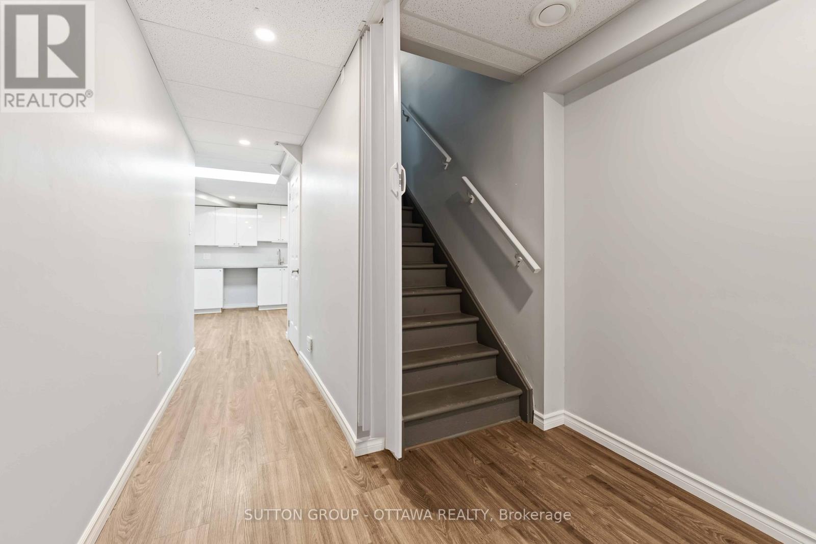 7 Castlethorpe Crescent, Ottawa, Ontario  K2G 5P6 - Photo 28 - X12448494