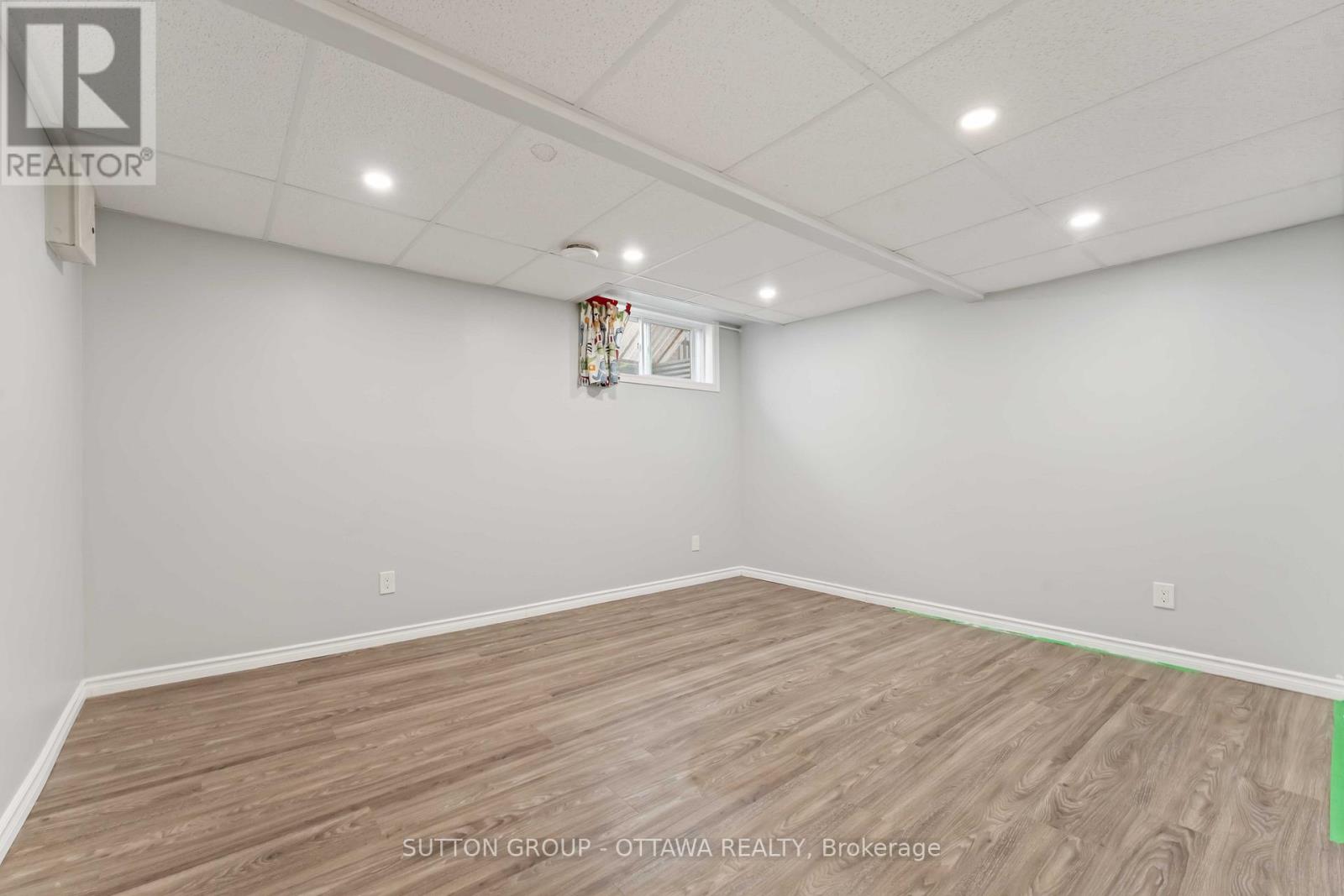 7 Castlethorpe Crescent, Ottawa, Ontario  K2G 5P6 - Photo 29 - X12448494