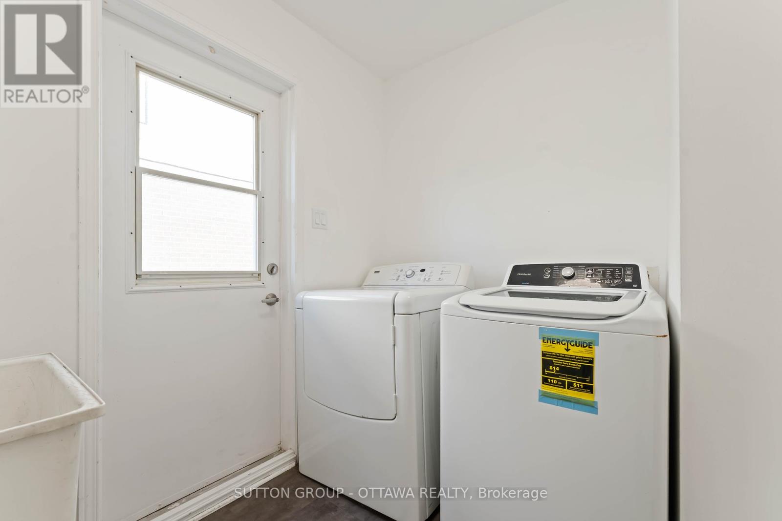 7 Castlethorpe Crescent, Ottawa, Ontario  K2G 5P6 - Photo 39 - X12448494