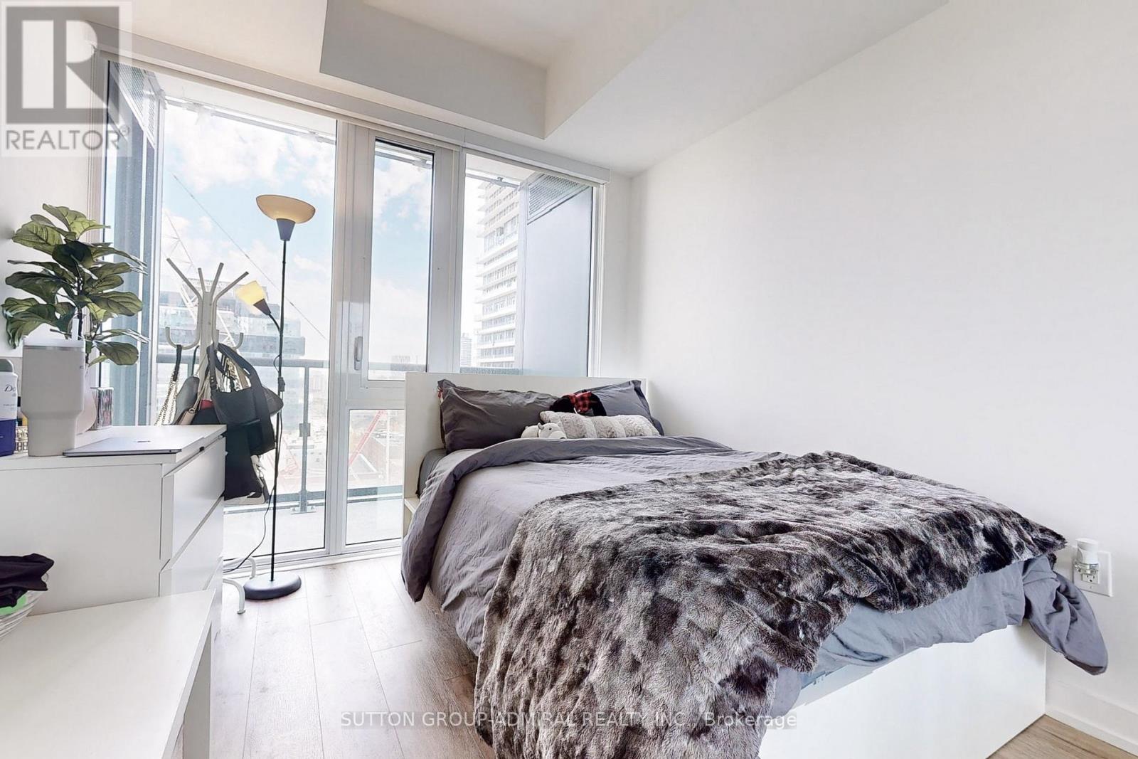 1412 - 158 Front Street E, Toronto, Ontario  M5A 0K9 - Photo 12 - C12448496