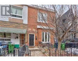 UPPER LEVEL - 150 MANNING AVENUE, Toronto, Ontario
