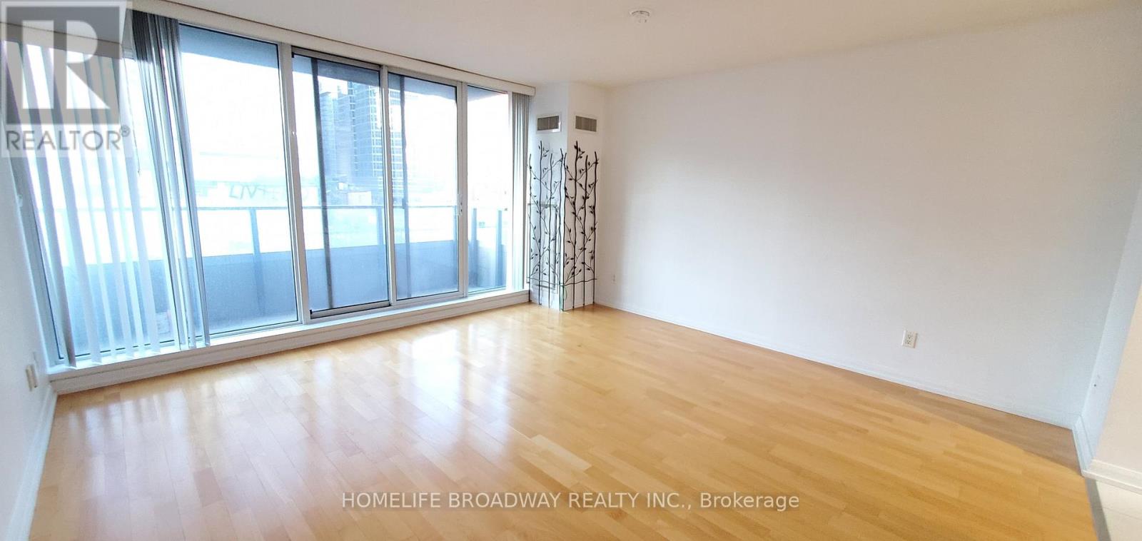 832 - 111 Elizabeth Street, Toronto, Ontario  M5G 1P7 - Photo 5 - C12448501