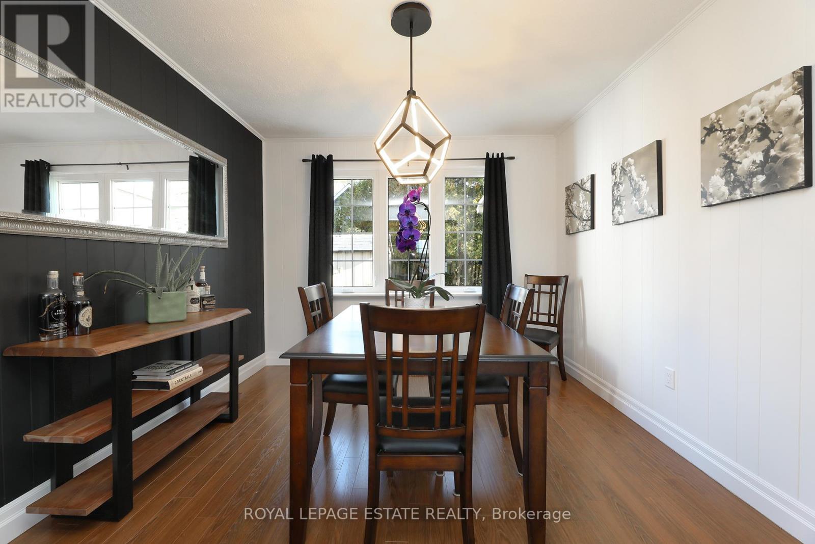 57 Merritt Road, Toronto, Ontario  M4B 3K4 - Photo 10 - E12448500