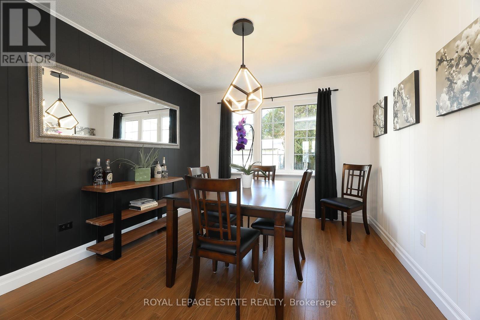 57 Merritt Road, Toronto, Ontario  M4B 3K4 - Photo 11 - E12448500