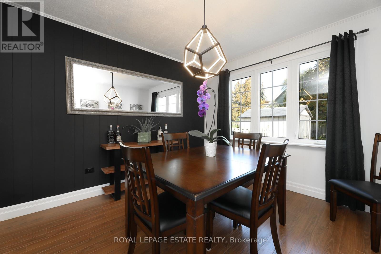 57 Merritt Road, Toronto, Ontario  M4B 3K4 - Photo 14 - E12448500