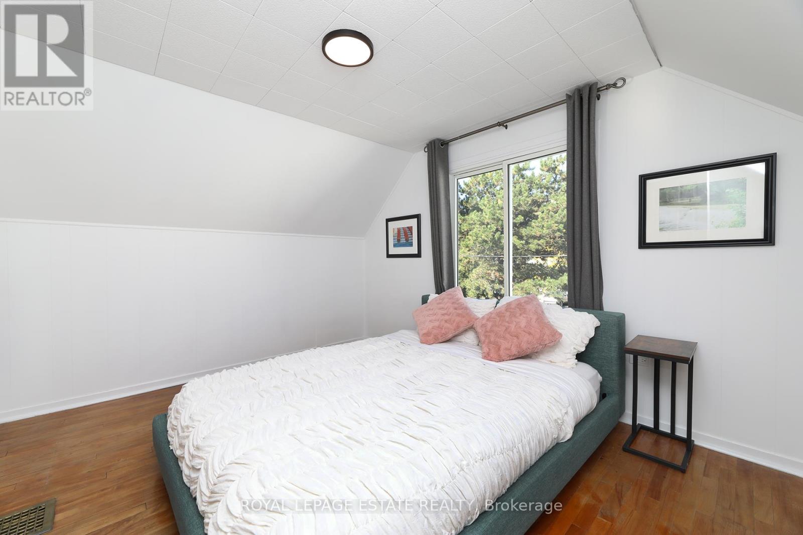 57 Merritt Road, Toronto, Ontario  M4B 3K4 - Photo 19 - E12448500
