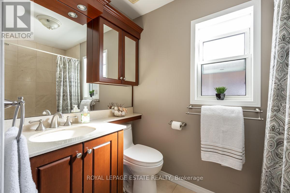 25 Ferncroft Drive, Toronto, Ontario  M1N 2X3 - Photo 13 - E12448504