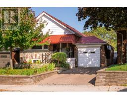 25 FERNCROFT DRIVE, Toronto, Ontario