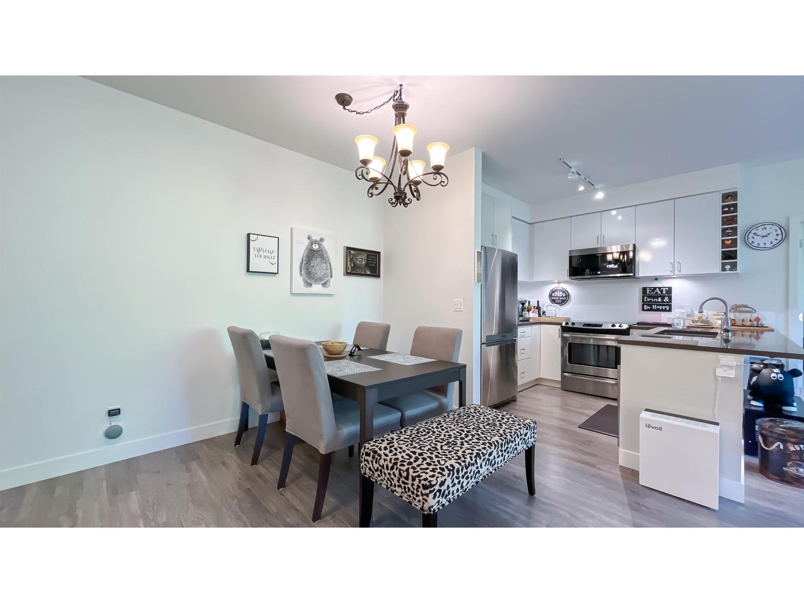 212 13919 Fraser Highway, Surrey, British Columbia  V3T 4E6 - Photo 8 - R2997651