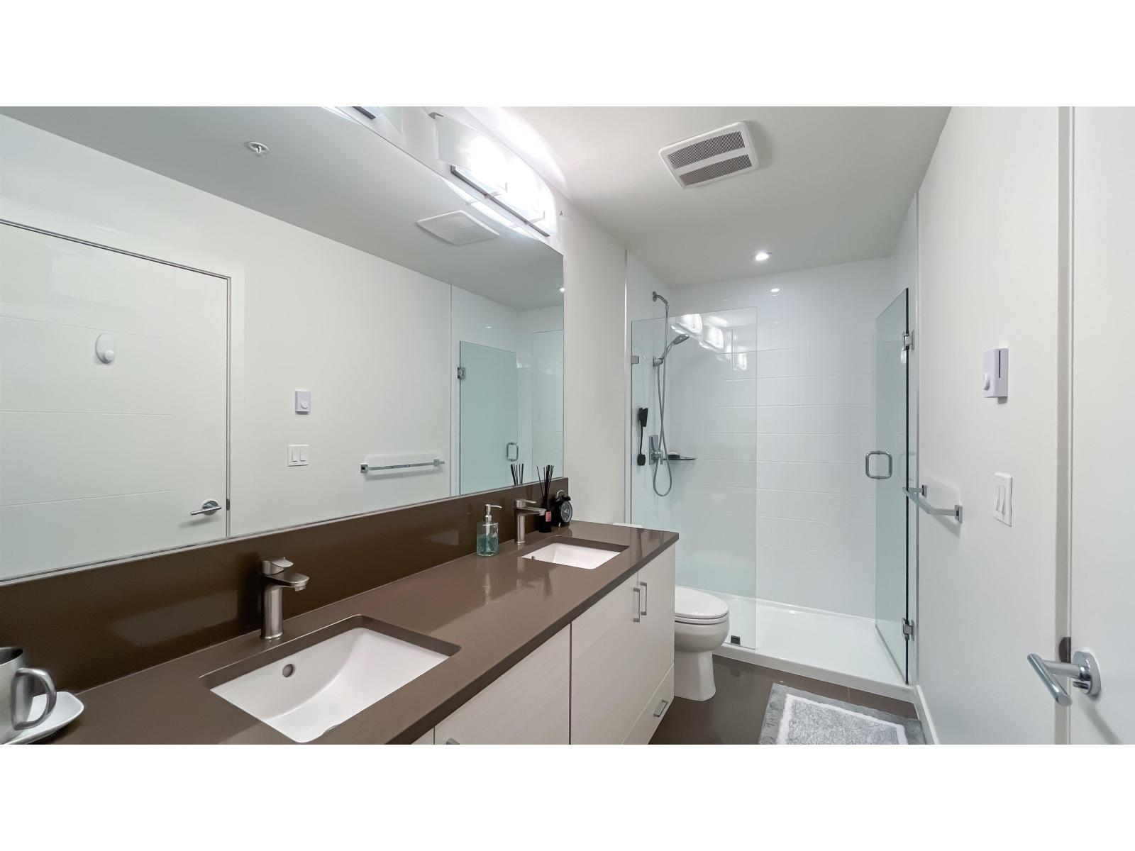 212 13919 Fraser Highway, Surrey, British Columbia  V3T 4E6 - Photo 18 - R2997651