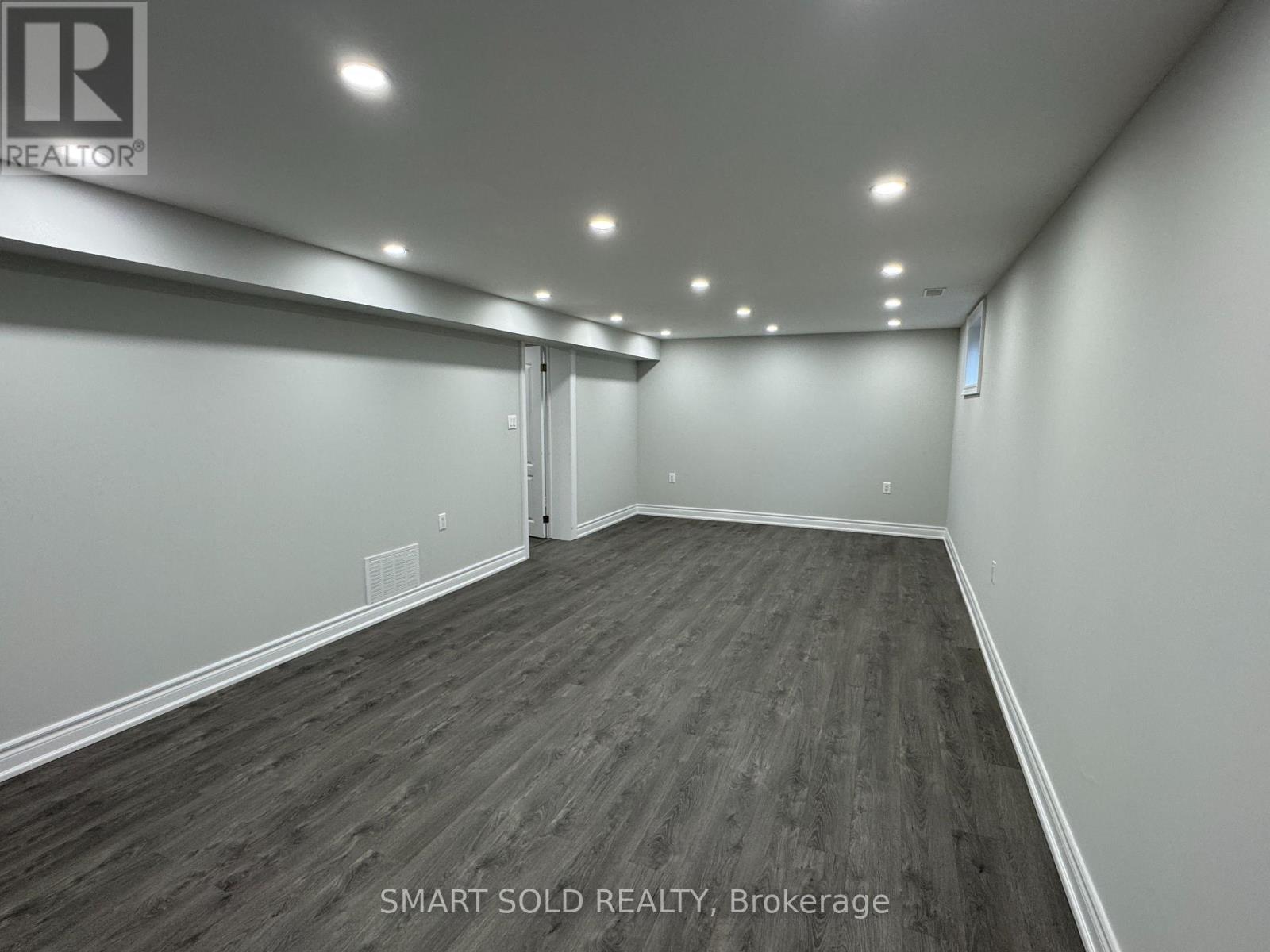Lower Level - 414 Taylor Mills Drive N, Richmond Hill, Ontario  L4C 2V2 - Photo 3 - N12448492