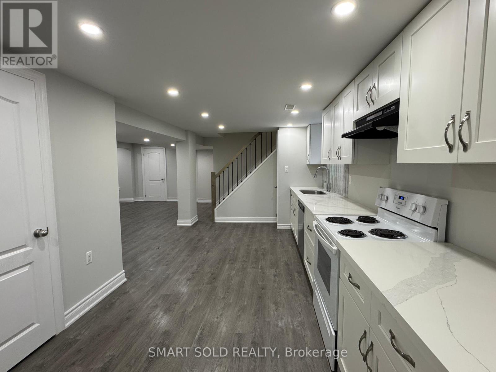 Lower Level - 414 Taylor Mills Drive N, Richmond Hill, Ontario  L4C 2V2 - Photo 6 - N12448492