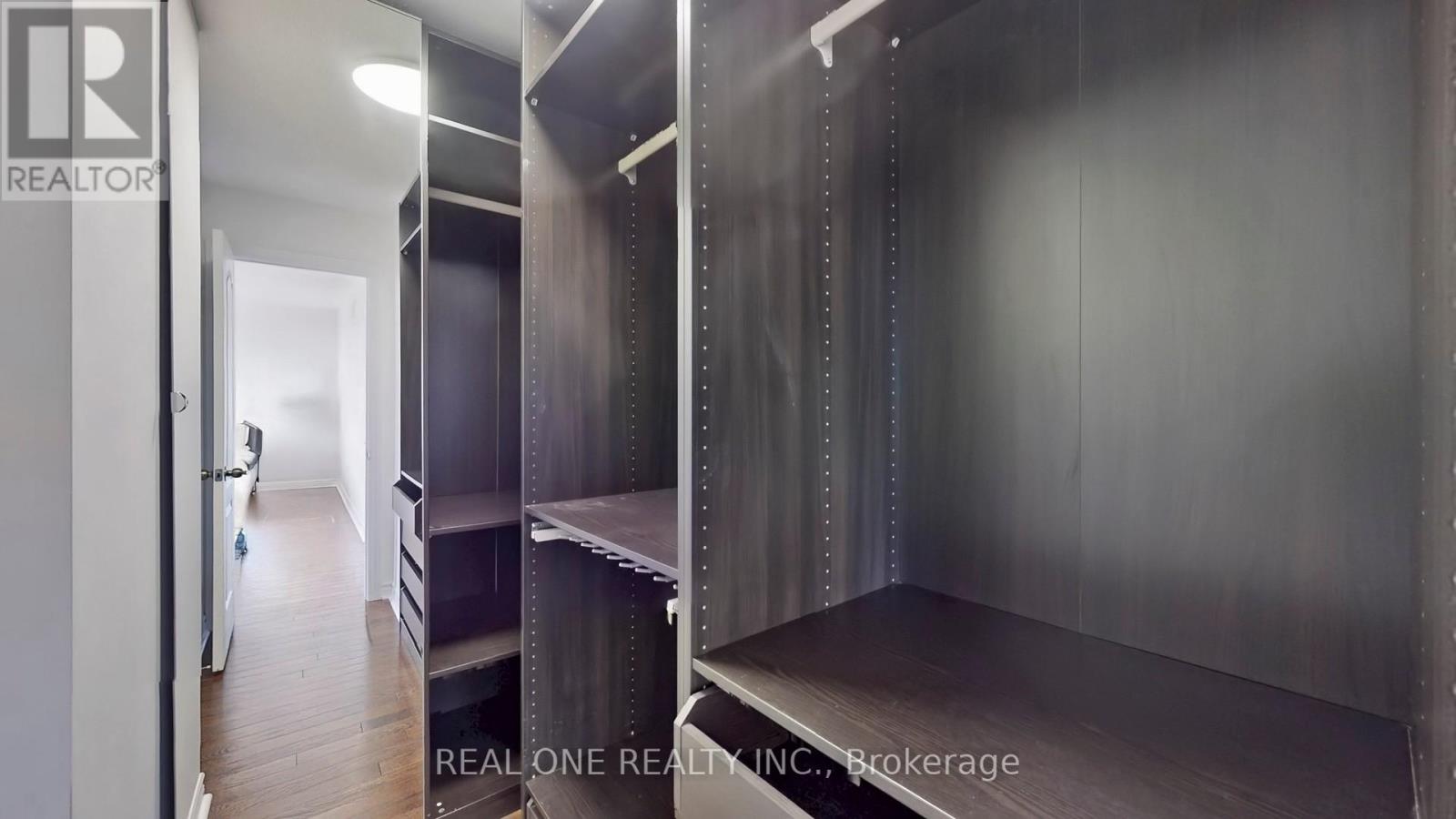 19 Fred Mclaren Boulevard, Markham, Ontario  L6E 0L3 - Photo 27 - N12448507