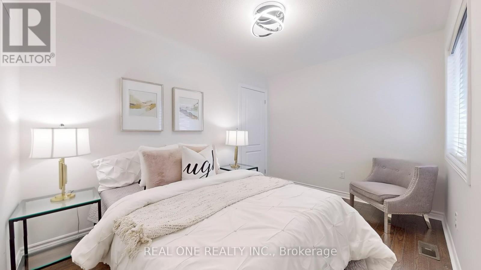 19 Fred Mclaren Boulevard, Markham, Ontario  L6E 0L3 - Photo 31 - N12448507