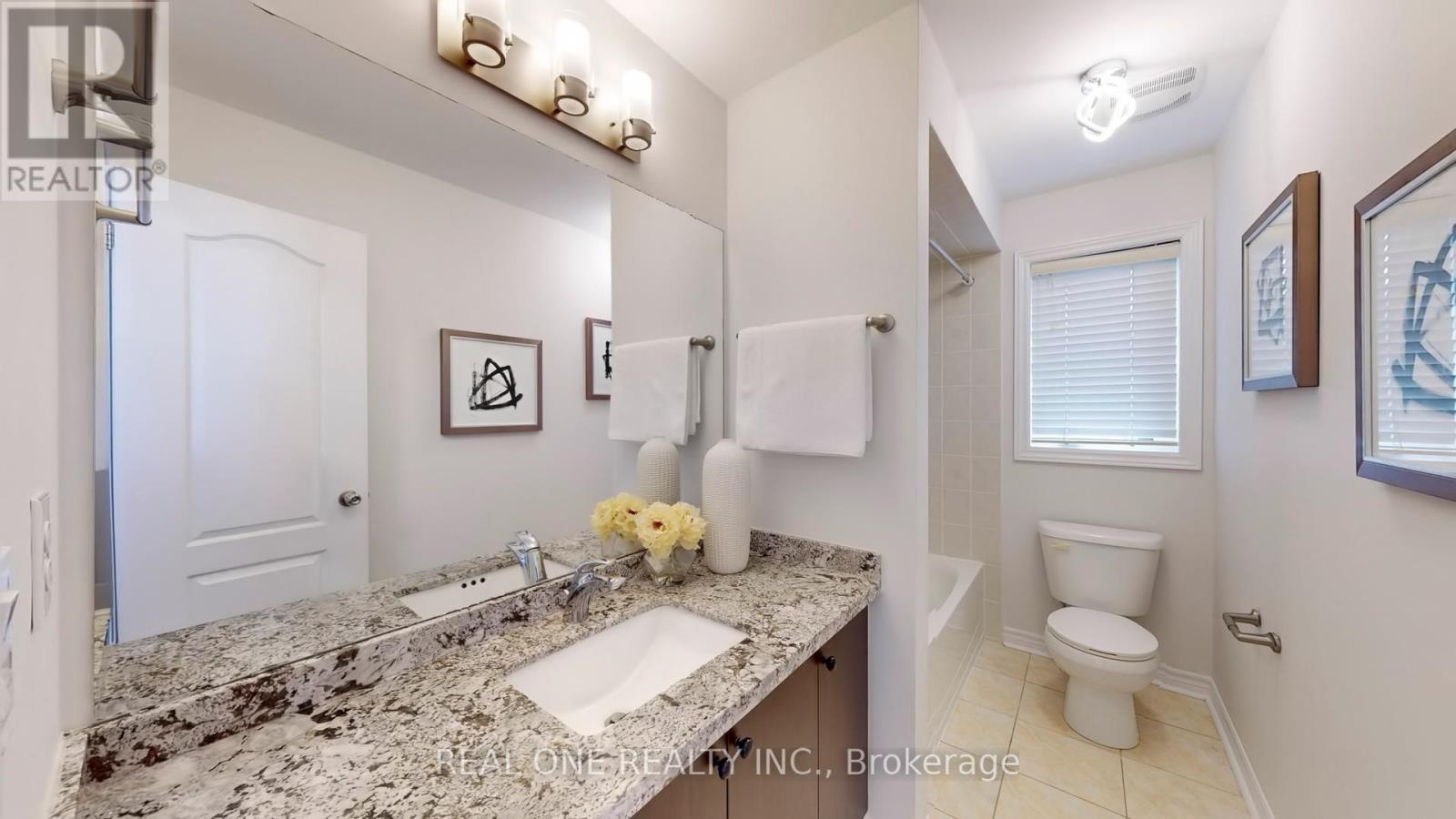 19 Fred Mclaren Boulevard, Markham, Ontario  L6E 0L3 - Photo 33 - N12448507
