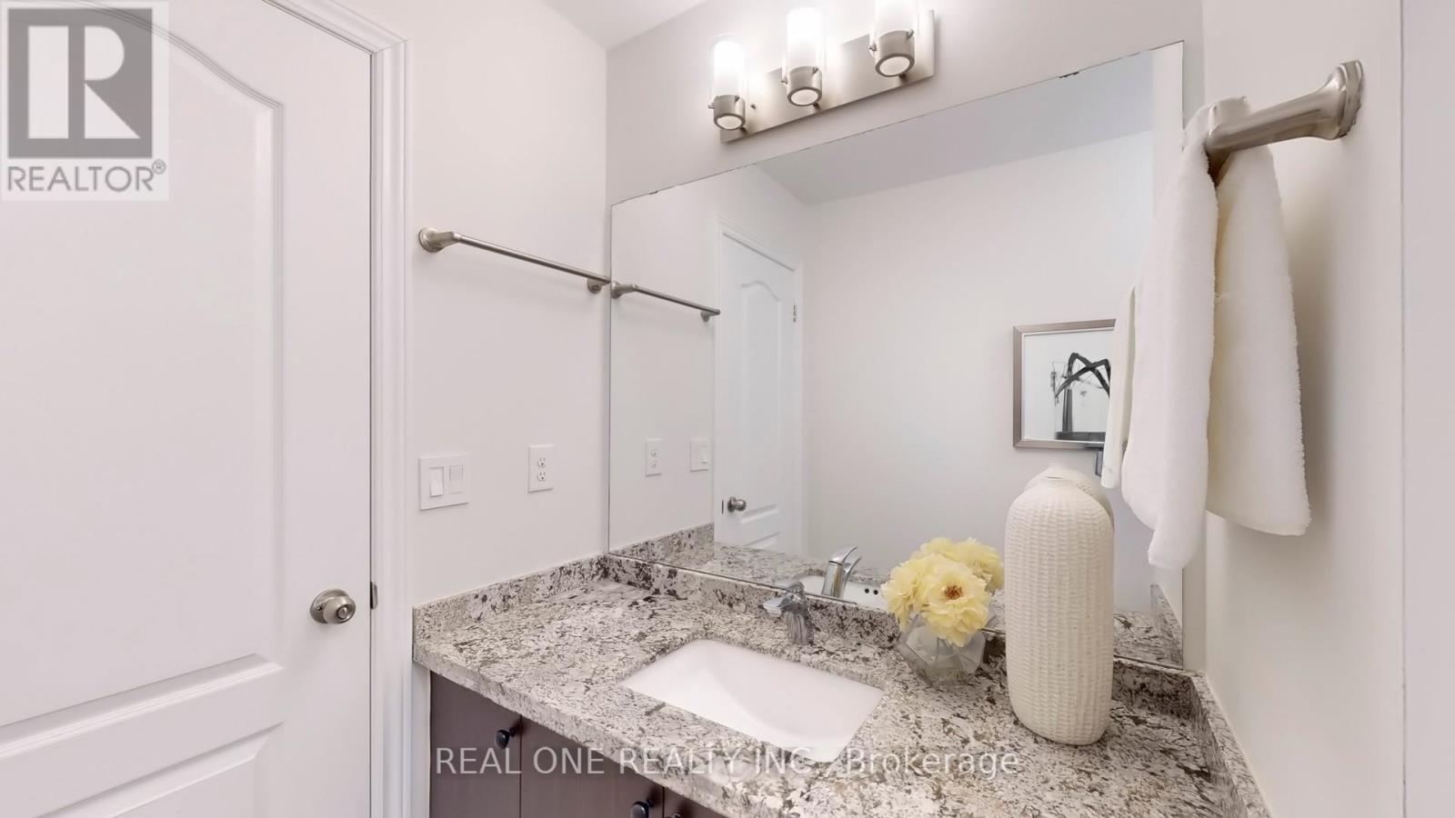 19 Fred Mclaren Boulevard, Markham, Ontario  L6E 0L3 - Photo 34 - N12448507