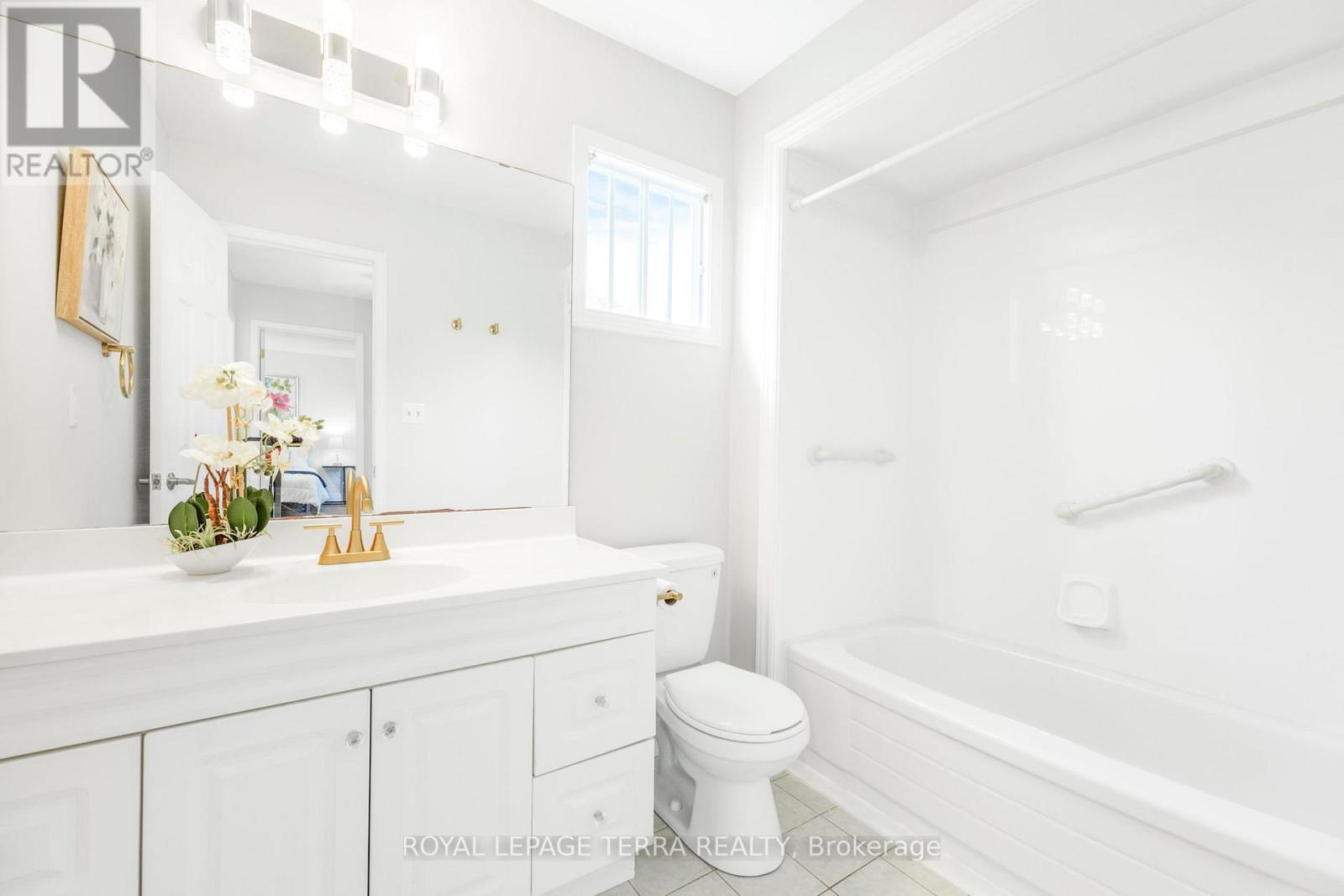 67 Livingstone Street W, Barrie, Ontario  L4N 7J2 - Photo 22 - S12448509