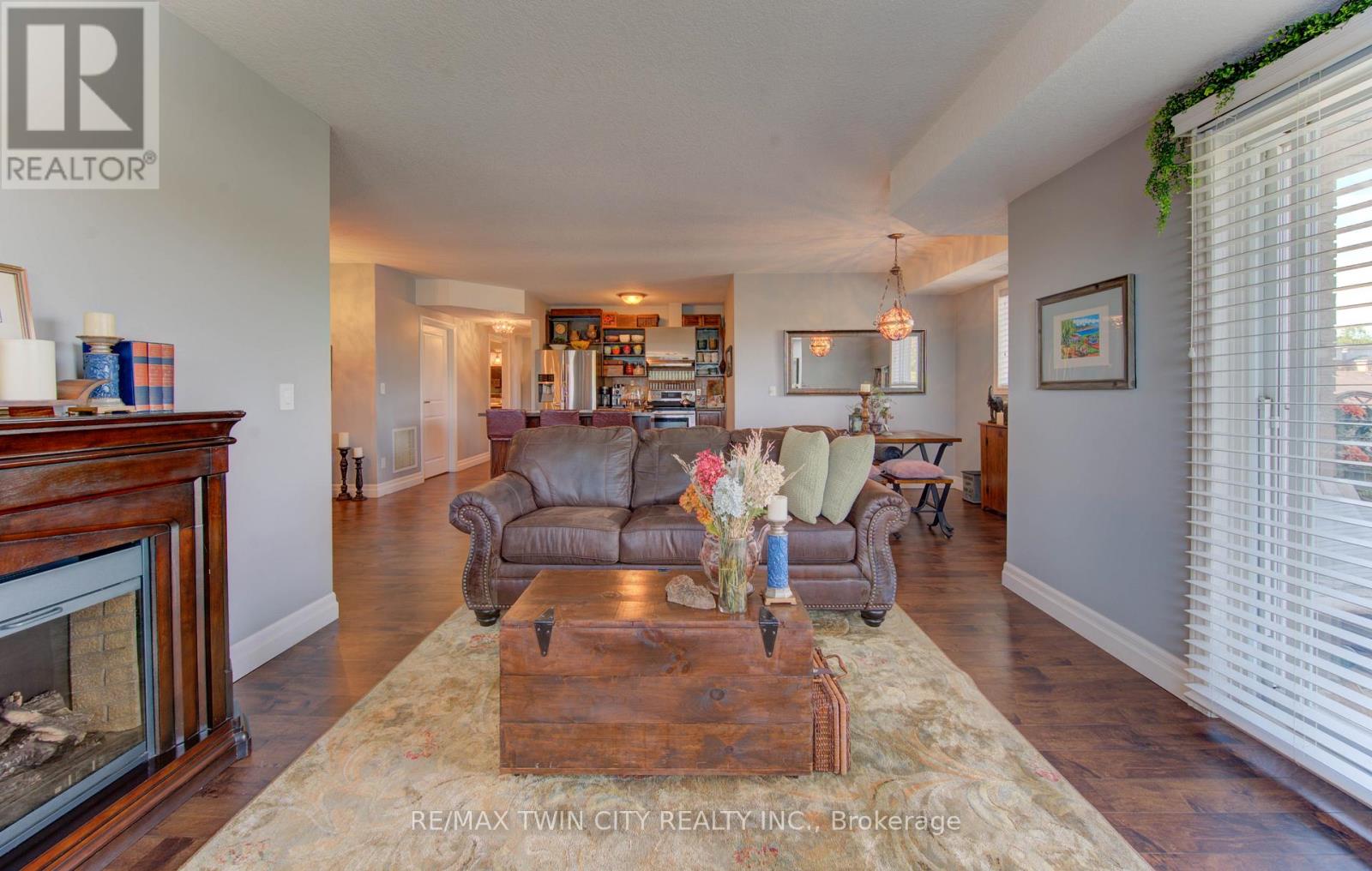 402 - 345 Briarmeadow Drive, Kitchener, Ontario  N2A 4J6 - Photo 22 - X12448487