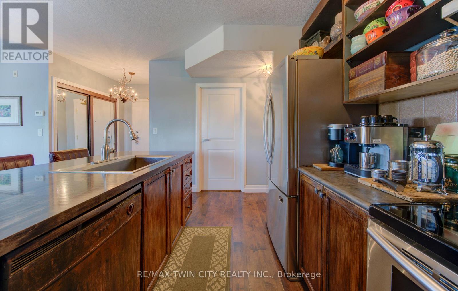 402 - 345 Briarmeadow Drive, Kitchener, Ontario  N2A 4J6 - Photo 7 - X12448487