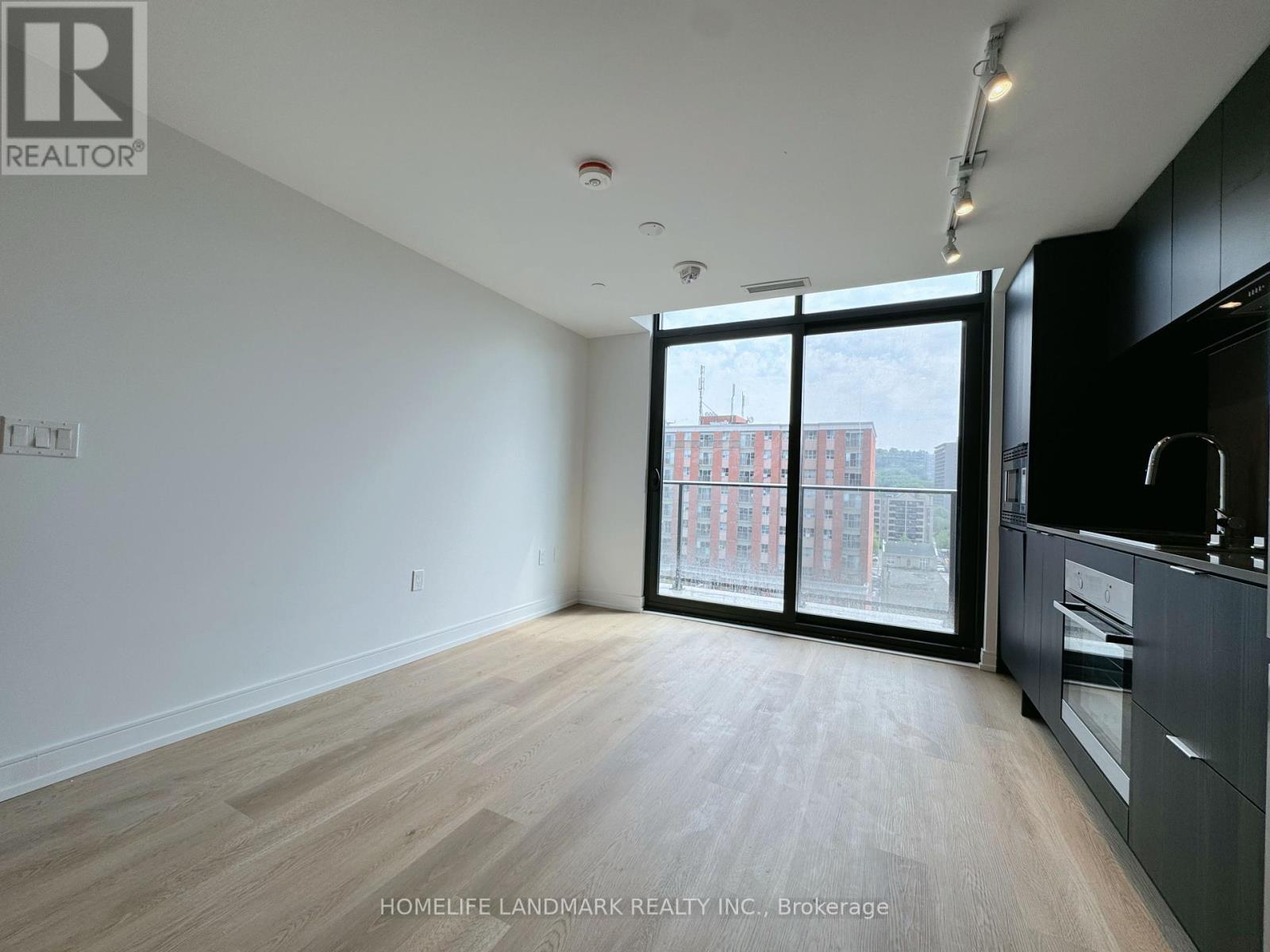 909 - 1 Jarvis Street, Hamilton, Ontario  L8R 0A8 - Photo 16 - X12448502