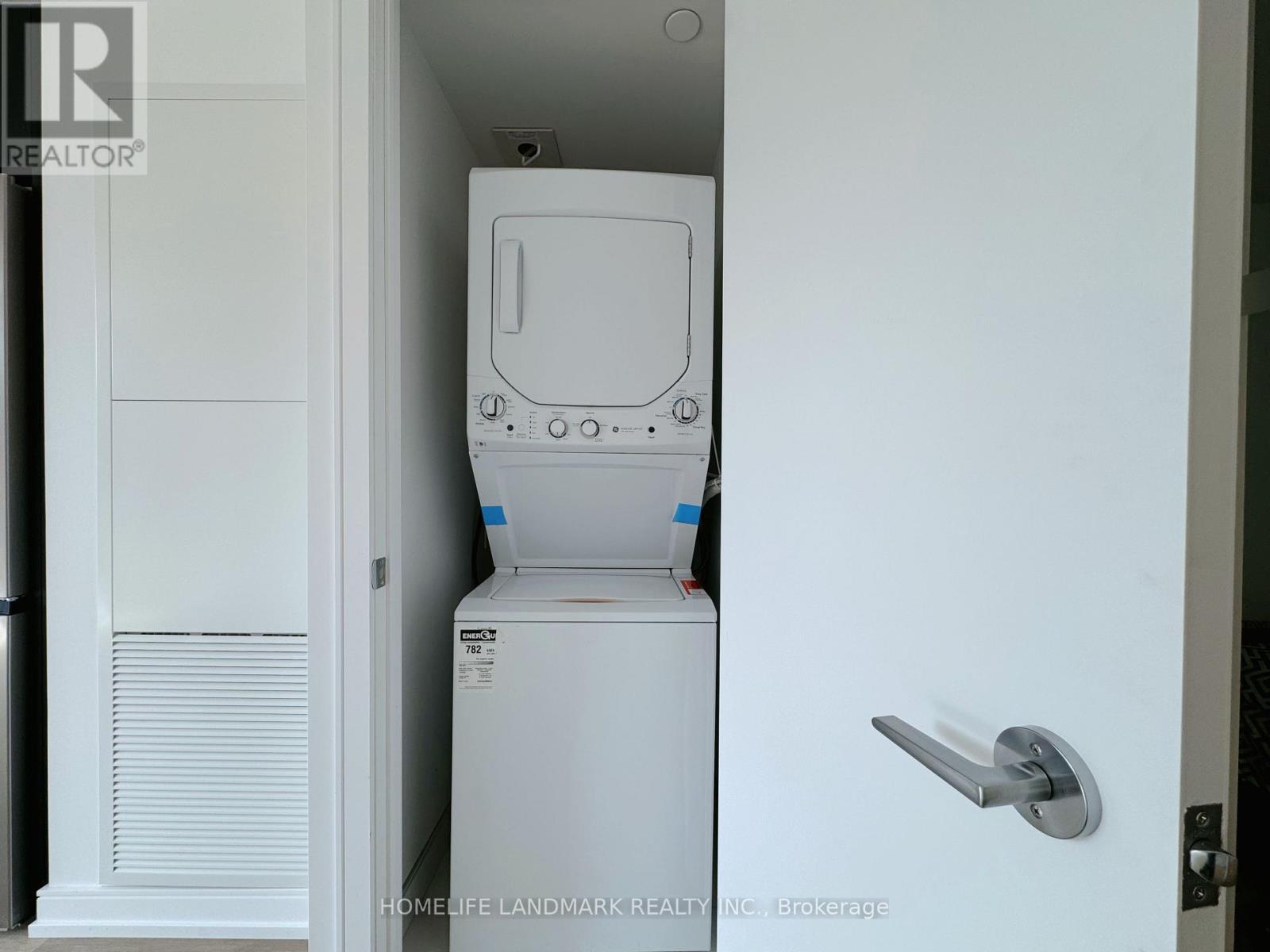 909 - 1 Jarvis Street, Hamilton, Ontario  L8R 0A8 - Photo 20 - X12448502