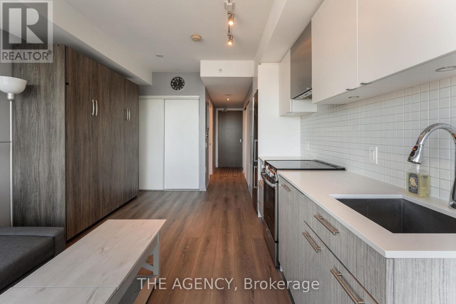 4807 - 251 Jarvis Street, Toronto, Ontario  M5B 2C2 - Photo 13 - C12448510