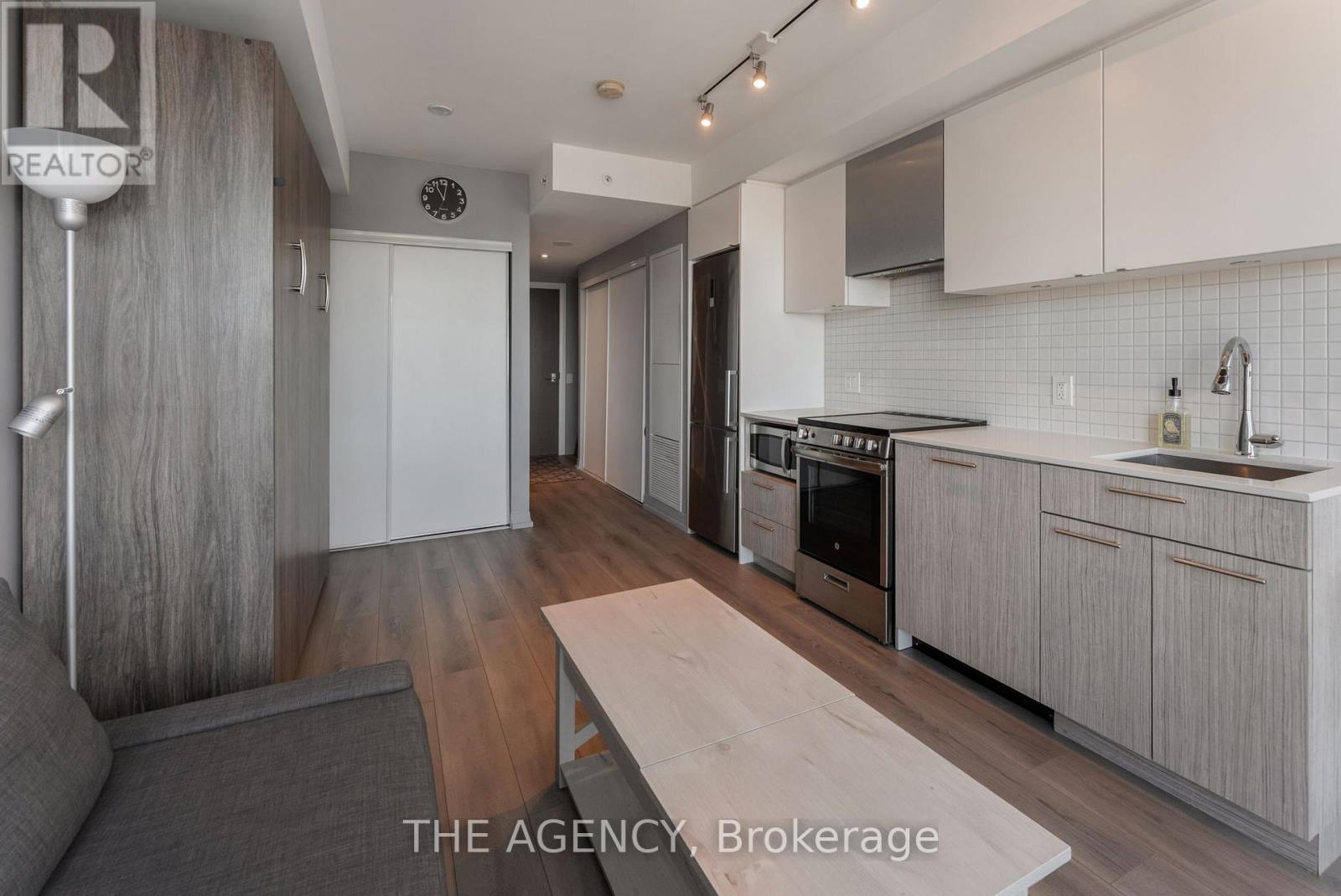 4807 - 251 Jarvis Street, Toronto, Ontario  M5B 2C2 - Photo 18 - C12448510