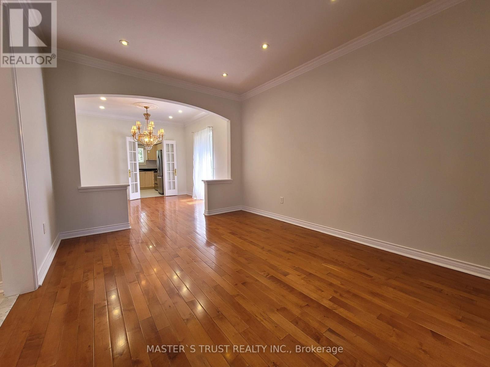 623 Carlton Road, Markham, Ontario  L3P 7R6 - Photo 10 - N12448514