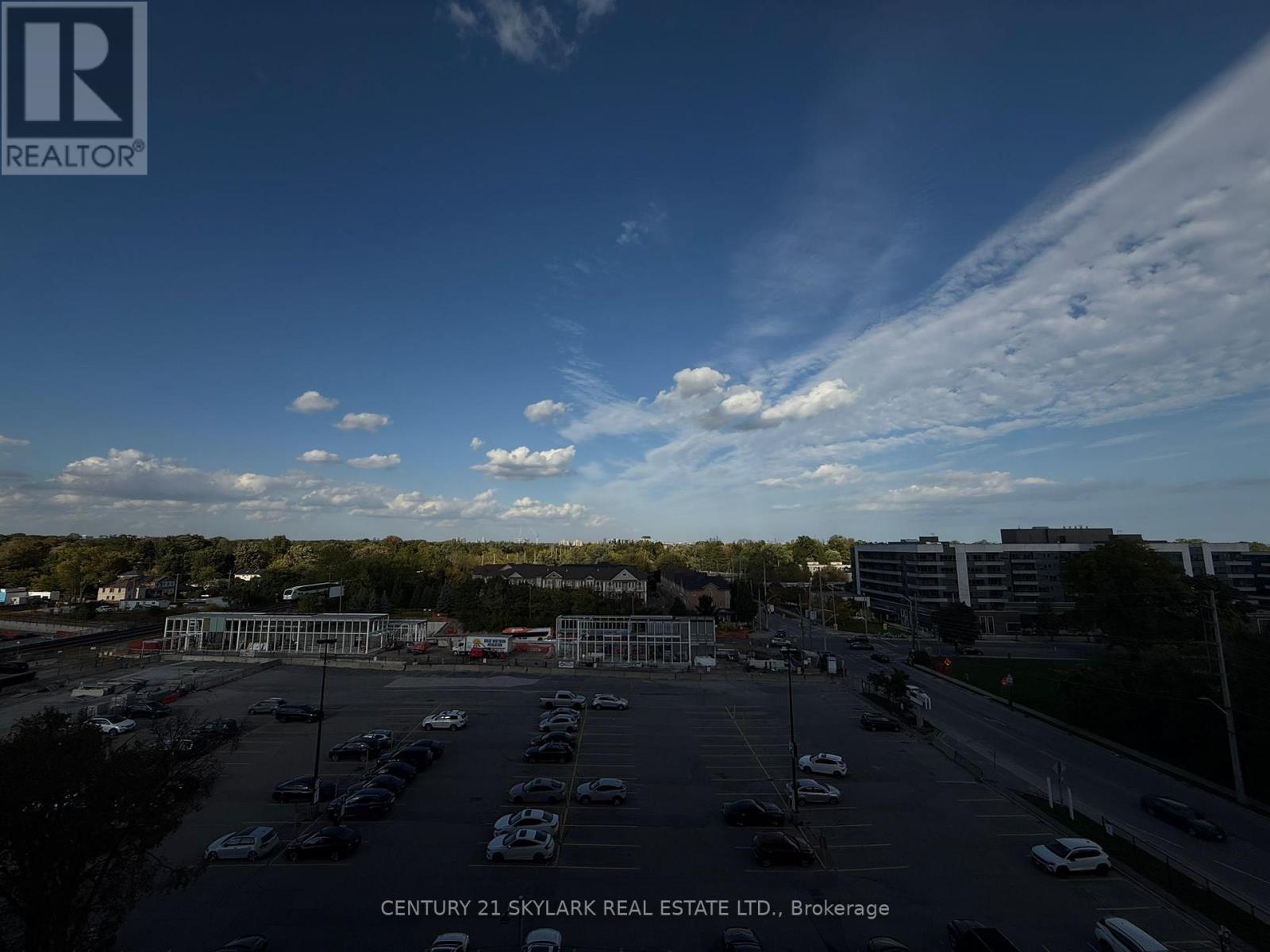 604 - 28 Ann Street, Mississauga, Ontario  L5G 3G1 - Photo 6 - W12448516