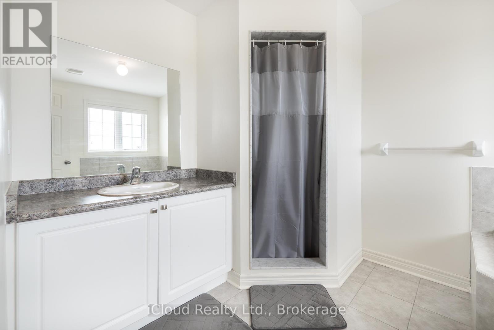 617 Mockridge Terrace, Milton, Ontario  L9T 7V2 - Photo 35 - W12448517
